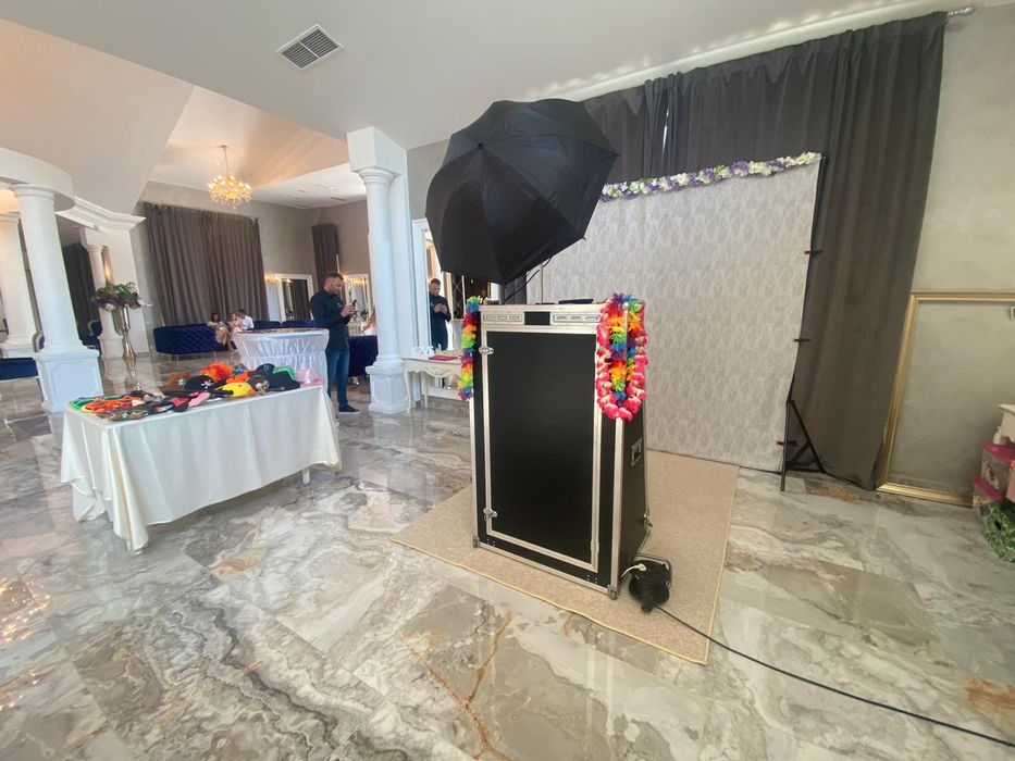 De Inchiriat-PHOTO BOOTH-CABINE FOTO ADA 360 Video Booth (oglinda)