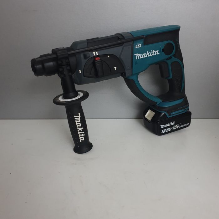 Makita DHR 202 Ciocan Rotopercutor SDS Plus 5.0AH Li-Ion