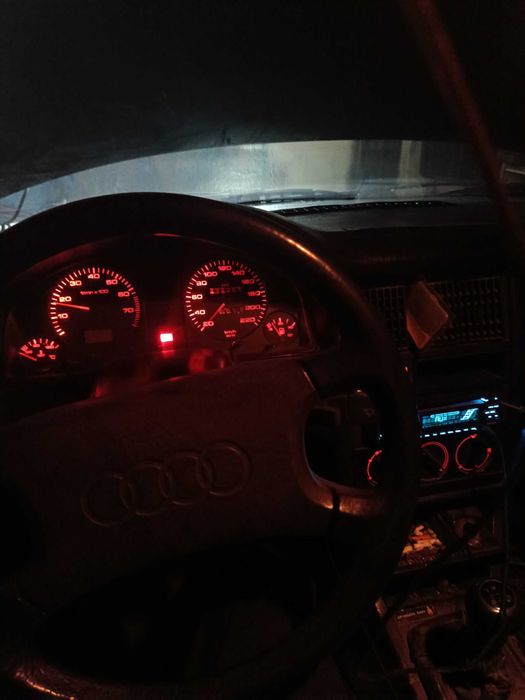Продам Audi 80 b3 1989