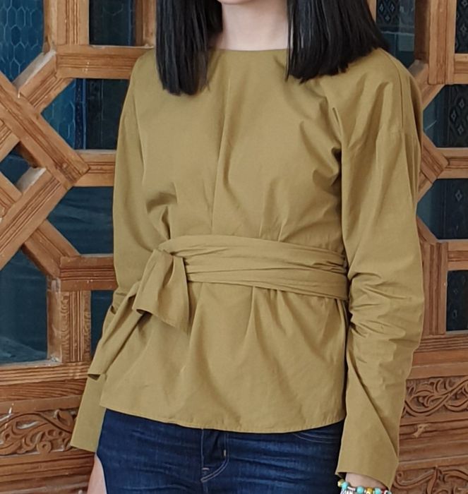 Блузка UNIQLO s-m