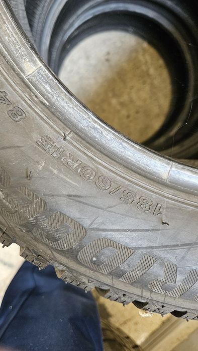 4бр гуми 185 60 15 бриджстоун