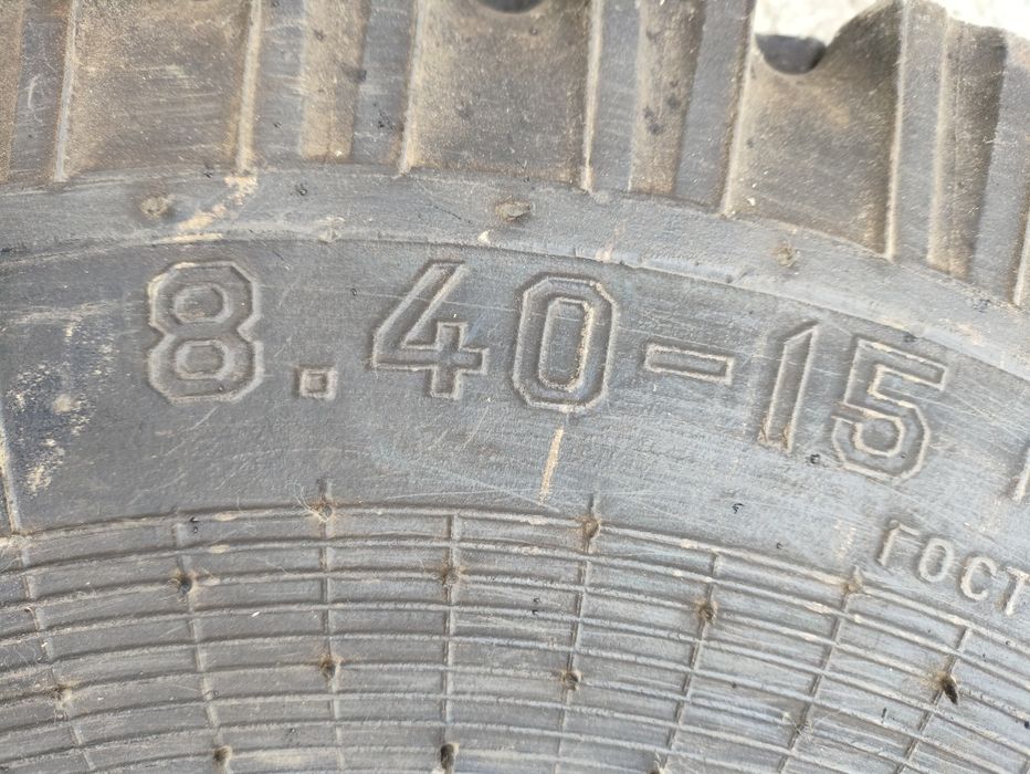 Шины на УАЗ новые.