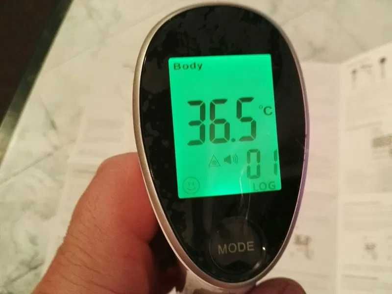 Безконтактен термометър, LCD дисплей, 2 модела, инфраред термометър
