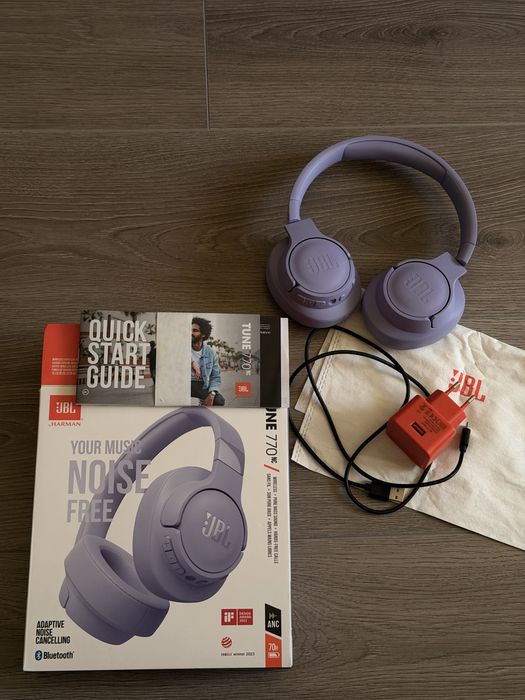 Casti JBL by Harman Tune 770 NC mov