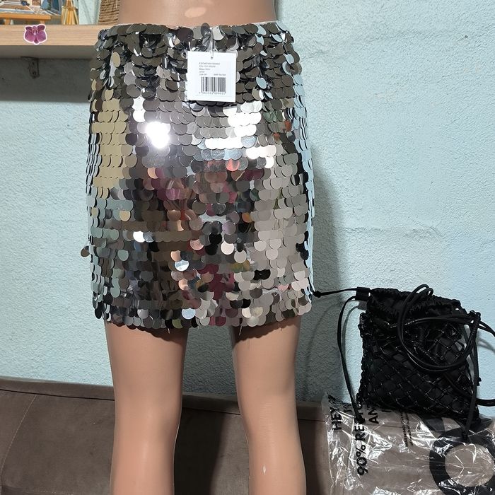 Fusta dama scurta cu paiete de ocazie deosebita noua