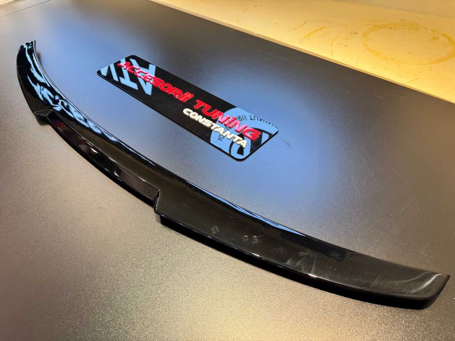 Eleron Portbagaj - BMW E92 Model M4 Negru Lucios