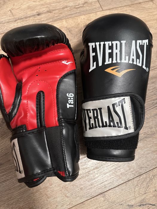 Manusi box Everlast NOI
