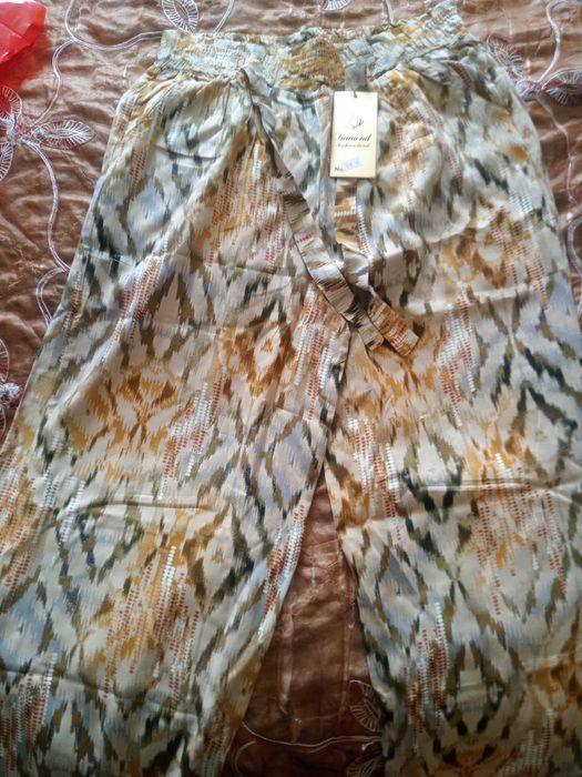 Летний брюки  свободные