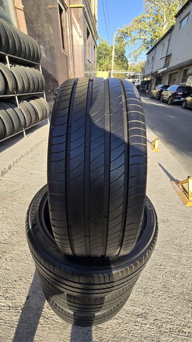 225/45/R21 Michelin pilot sport