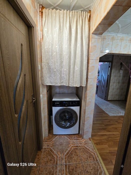 Apartament 3 camere !