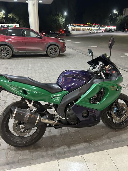 Yamaha YZF600R Thandercat