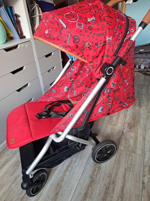 Лятна количка Cybex Eezy S +  (Лимитирана серия Karolina Kurkova) + Дъждобран
