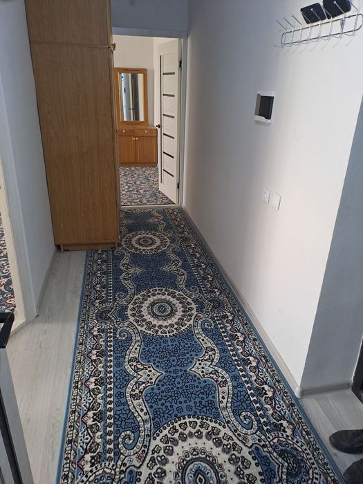 Уз саламан олдида  Янги курилган Дом.