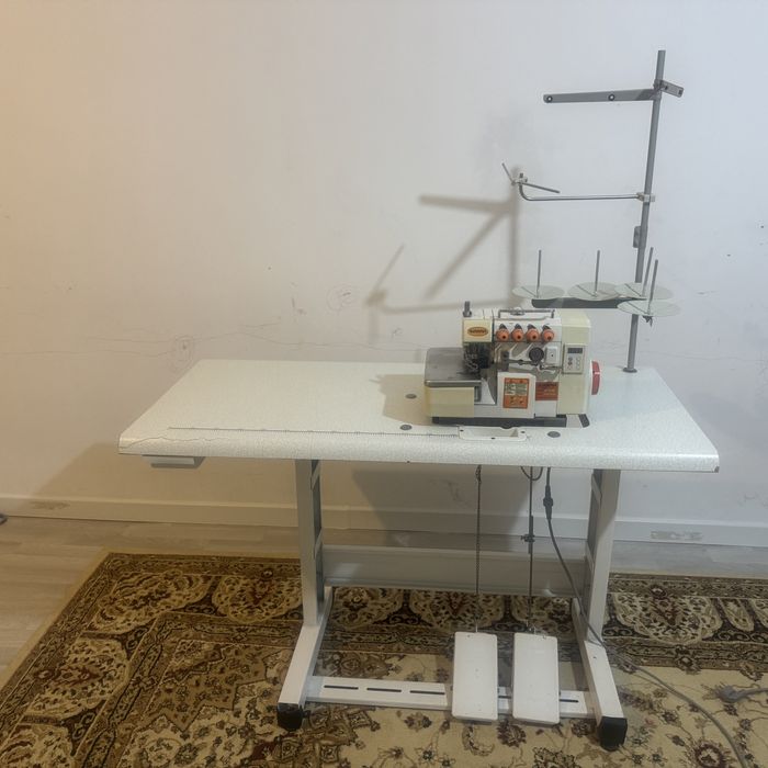 Оверлог состояние отличное