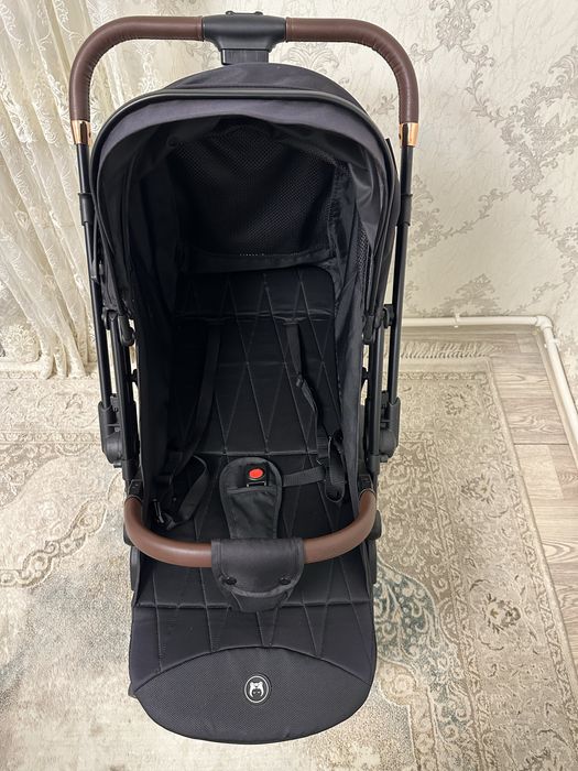 Продам детскую коляску