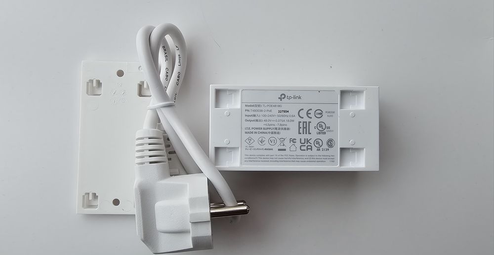 Adaptor Poe Tp-link 48v TL-POE4818G