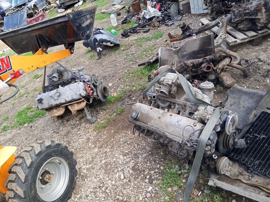 Бмв E 32 по запчастям