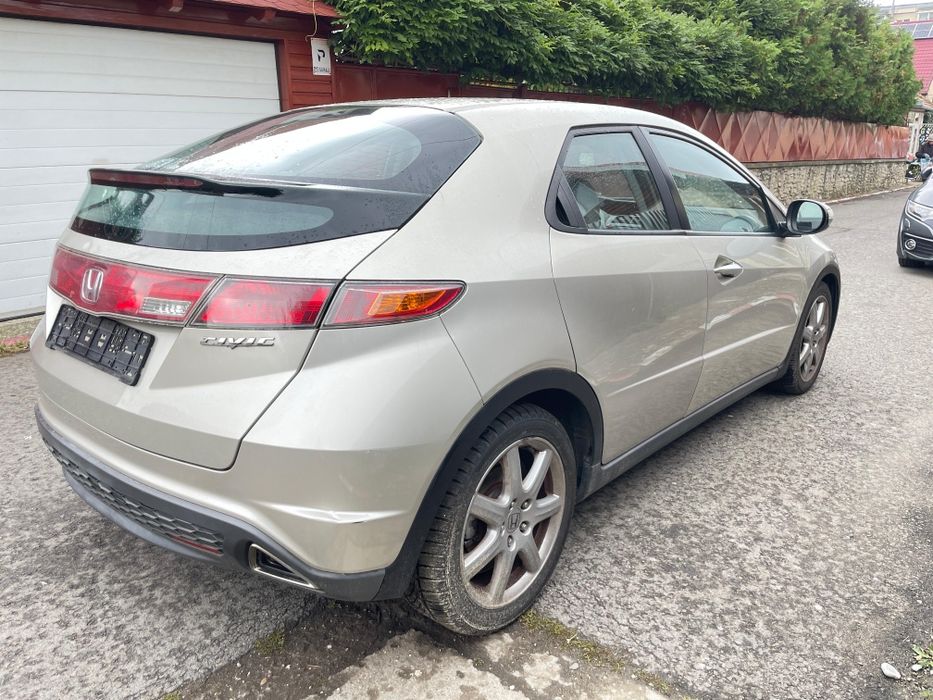 Honda Civic 1.8 iVtec Pret FIX Brasov • OLX.ro