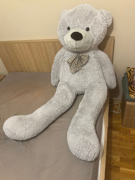 Продавам плюшена играчка