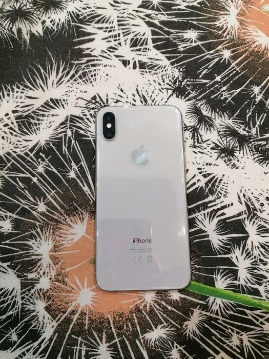 Продам IPhone X 256гб