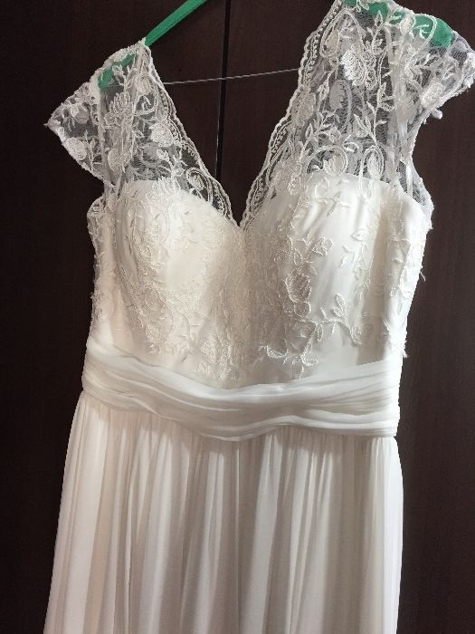 Rochie mireasa alba