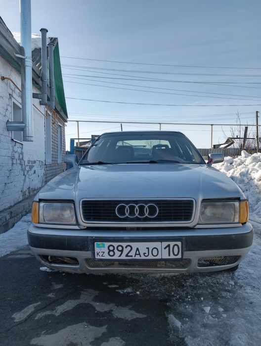 Продам Ауди 80 б4
