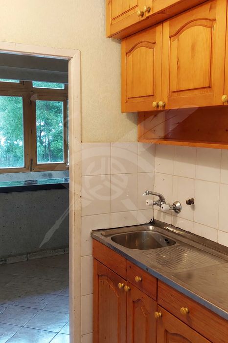 Продава се Тристаен апартамент в Бургас, Изгрев - 90 кв.м за 1689 €/кв.м - Снимка #3
