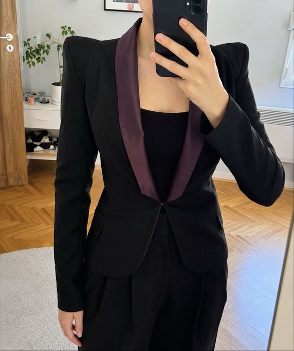 Sacou umeri bufanti