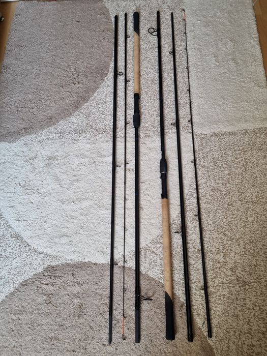 Combo 2 lansete si 2 mulinetele.