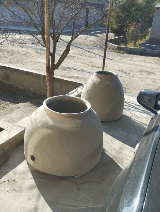 Сифатли тандирлар бор. тандирлар сотилади заказ хам оламиз. Тел,914476