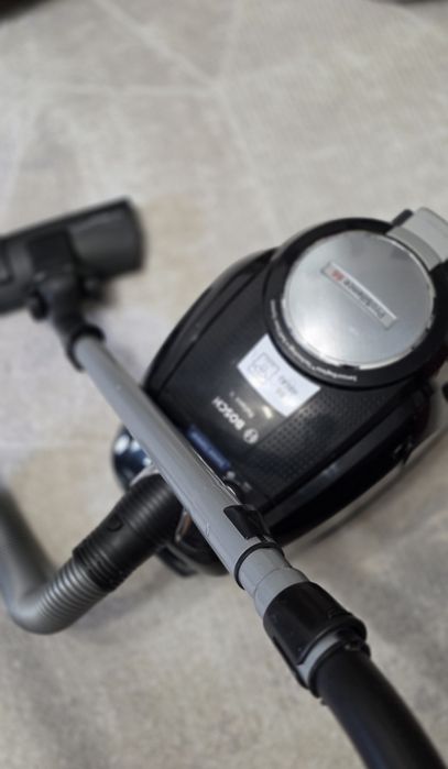 Пылесос Bosch Prosilence 66