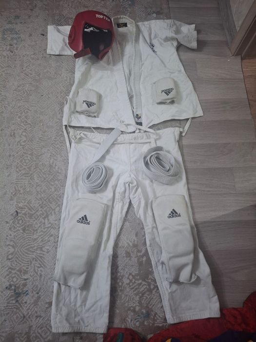 Экипировка каратэ