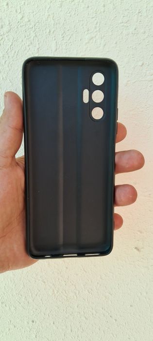 Продаётся телефон Теkно пова 3 батарея 7000 мах камера 50 мп 6/128 гб