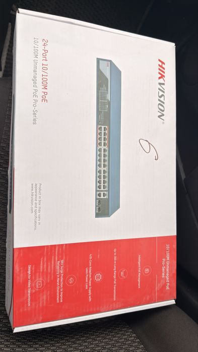 PoE Коммутатор Hikvision