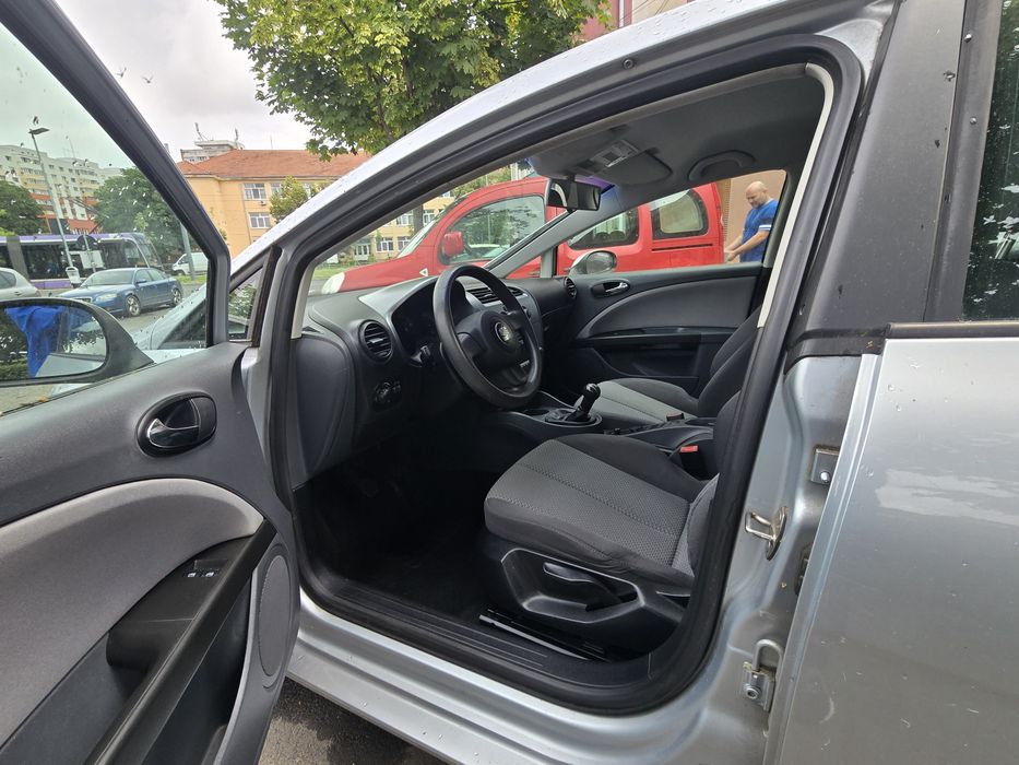 SEAT Leon 2006 — imagine 5