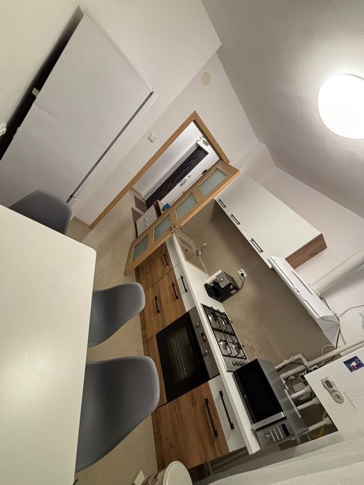 Apartament 2 camere -1600 lei