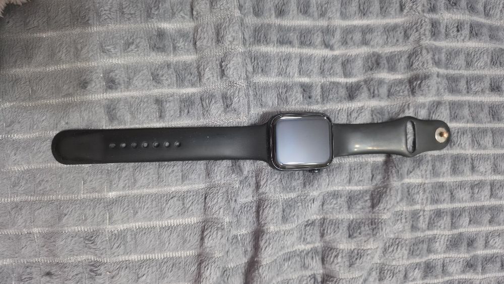 Продам Apple watch