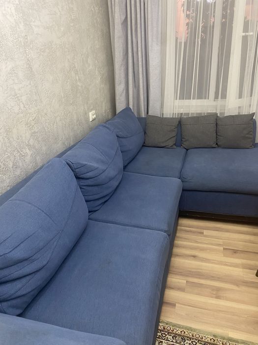 Углавой 4х местный диван
