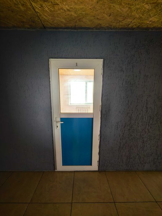 Сдам 2 этаж Томирис 6 бутиков