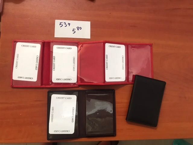 Портфейли телешка кожа на едро