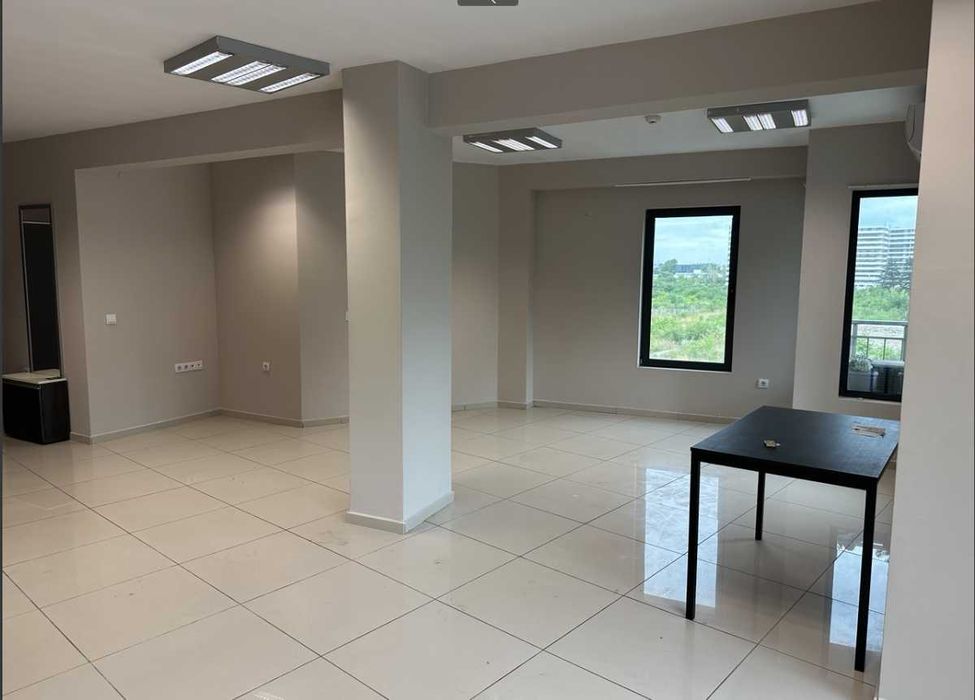 Дава се под наем Офис в Варна, Трошево - 56 кв.м за 336 € - Снимка #2