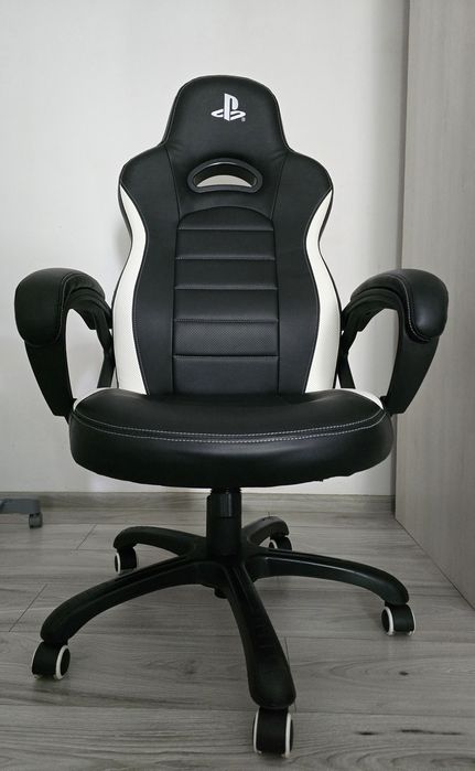 Scaun gaming negru