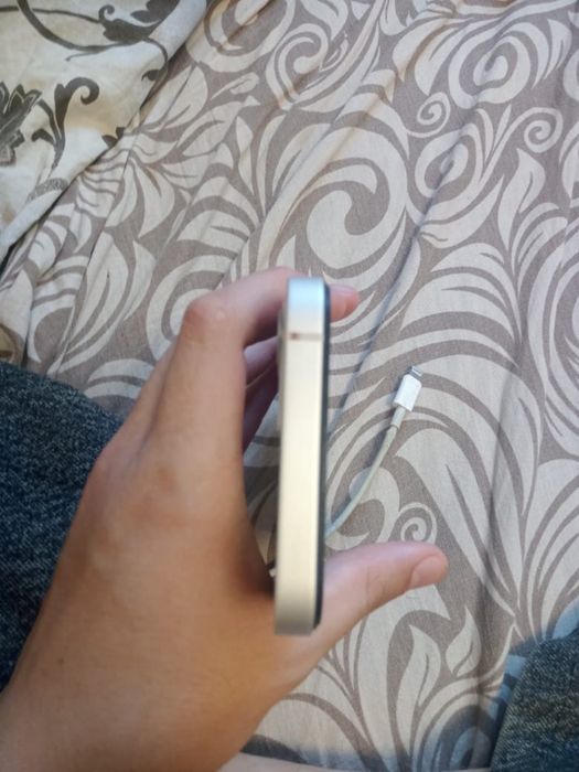 iPhone 12 74% 128гб