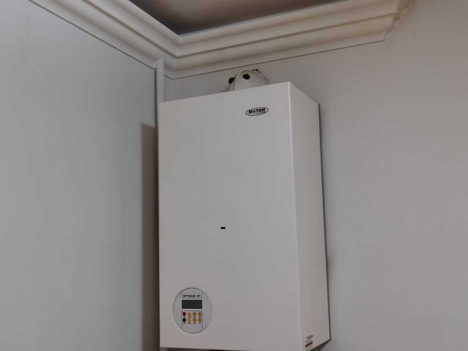 Apartament 2 camere de închiriat OMV