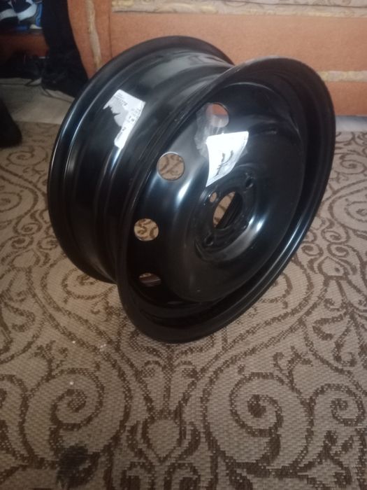 Продам диски на 15