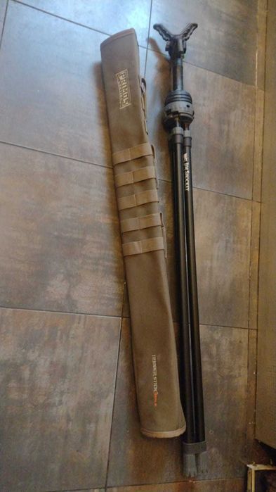 tripod vanatoare Primos + husa transport