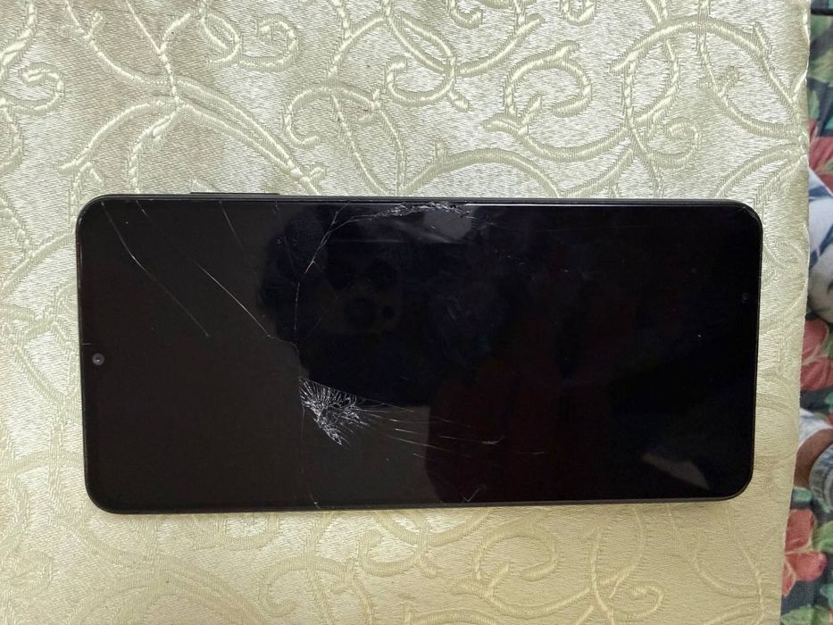 Telefon samsung a12 sotiladi