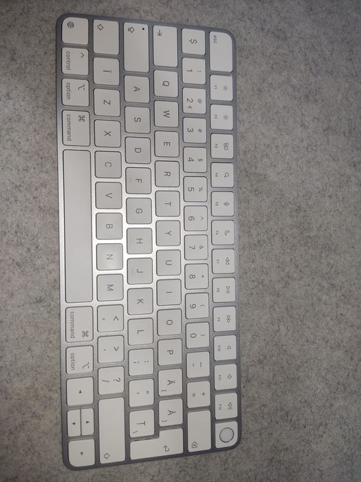 Apple Magic Keyboard with Touch ID