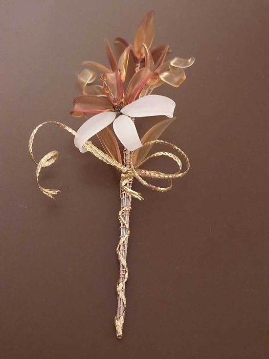 Голяма ваза от Юск и 3 малки вазички (чешка, шотландска и китайска)