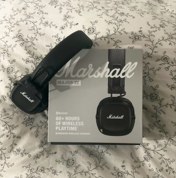 Продаются наушники Marshall